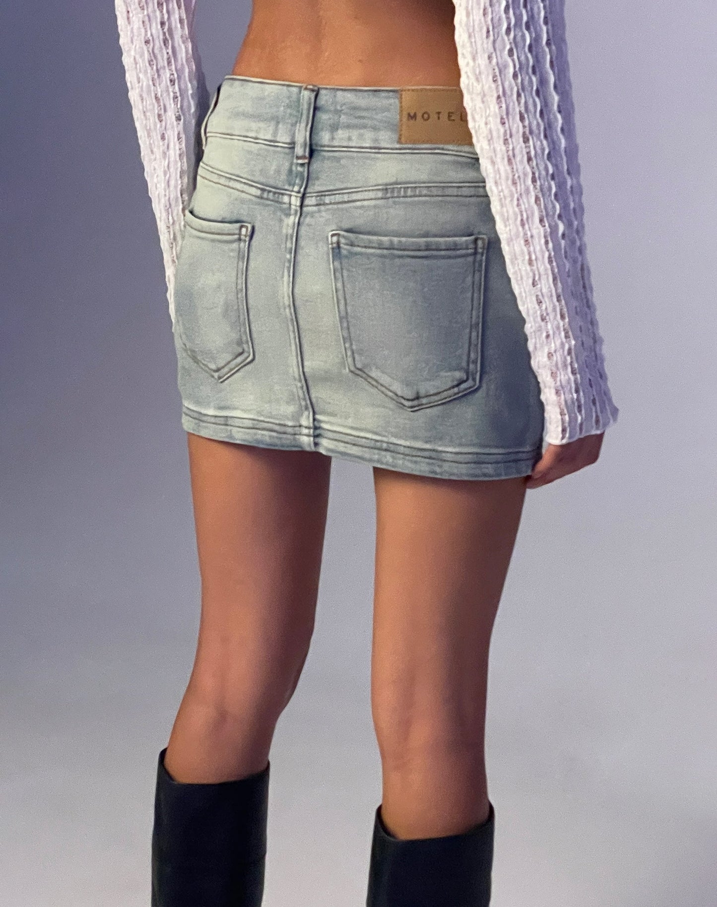 Low Rise Denim Mini Skirt in Super Bleach